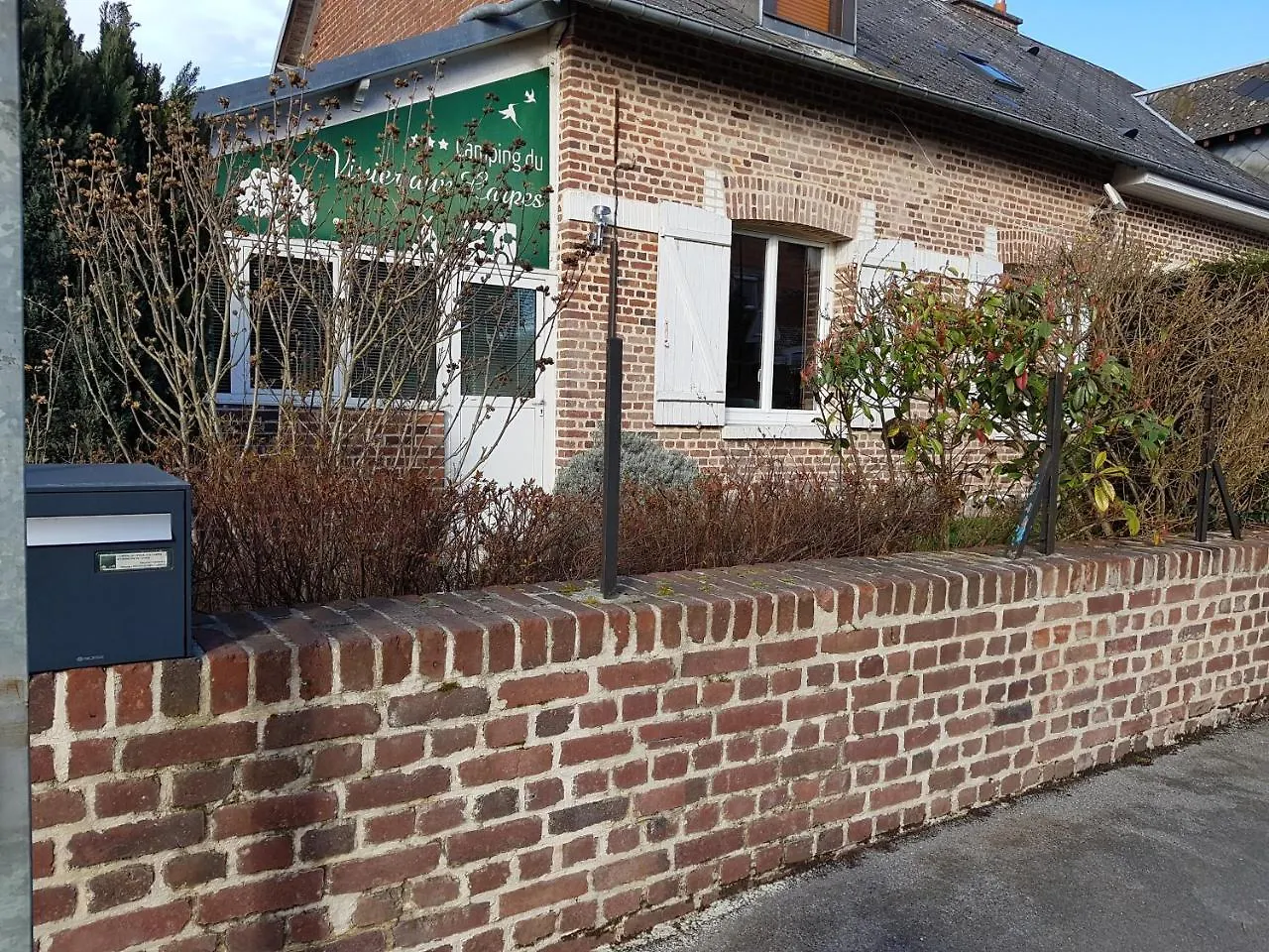 Camping Du Vivier Aux Carpes Otel Paris