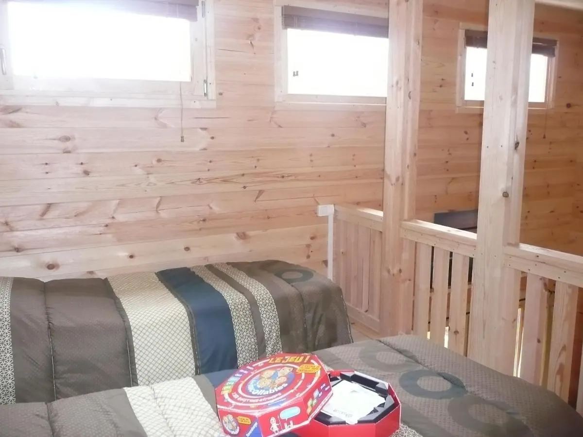 Camping Du Vivier Aux Carpes Hotel Paris 0*,  France